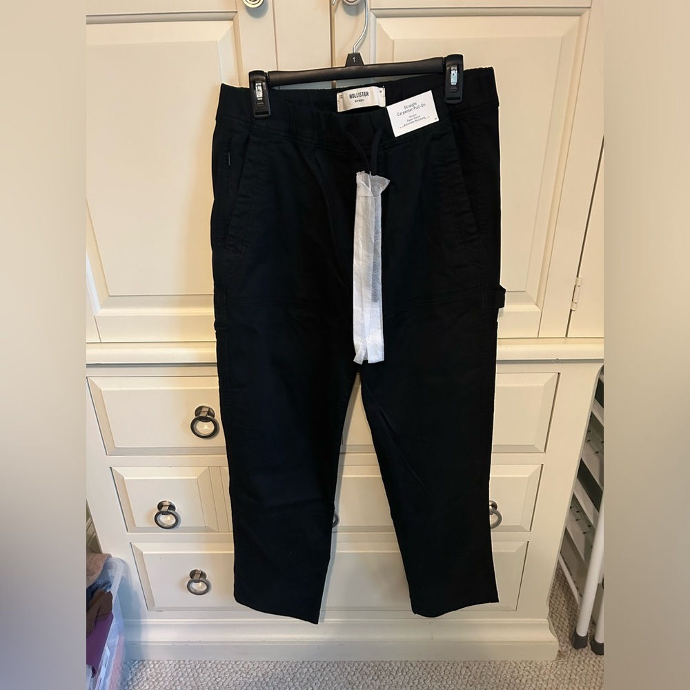 BRAND NEW Hollister Carpenter Pull-On